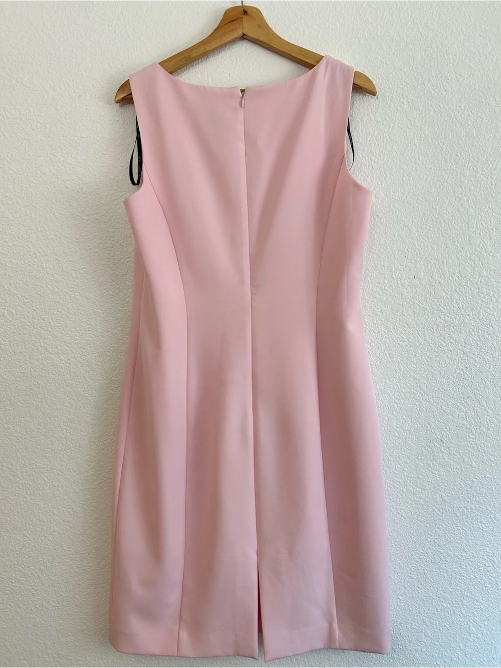 TAHARI ASL Size 10 Light Pink Sheath Dress ROUND NECK SLEEVELESS - Picture 6 of 9